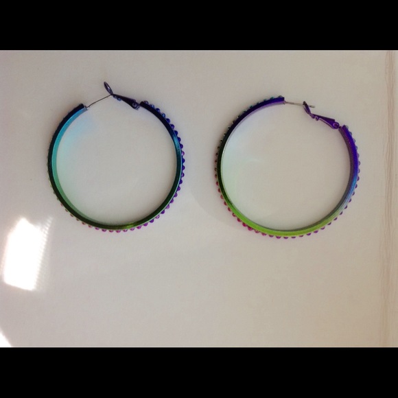 Multi Colored Hoops with Bead Detailing Down the Middle - Picture 3 of 5